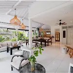 Villa Hari