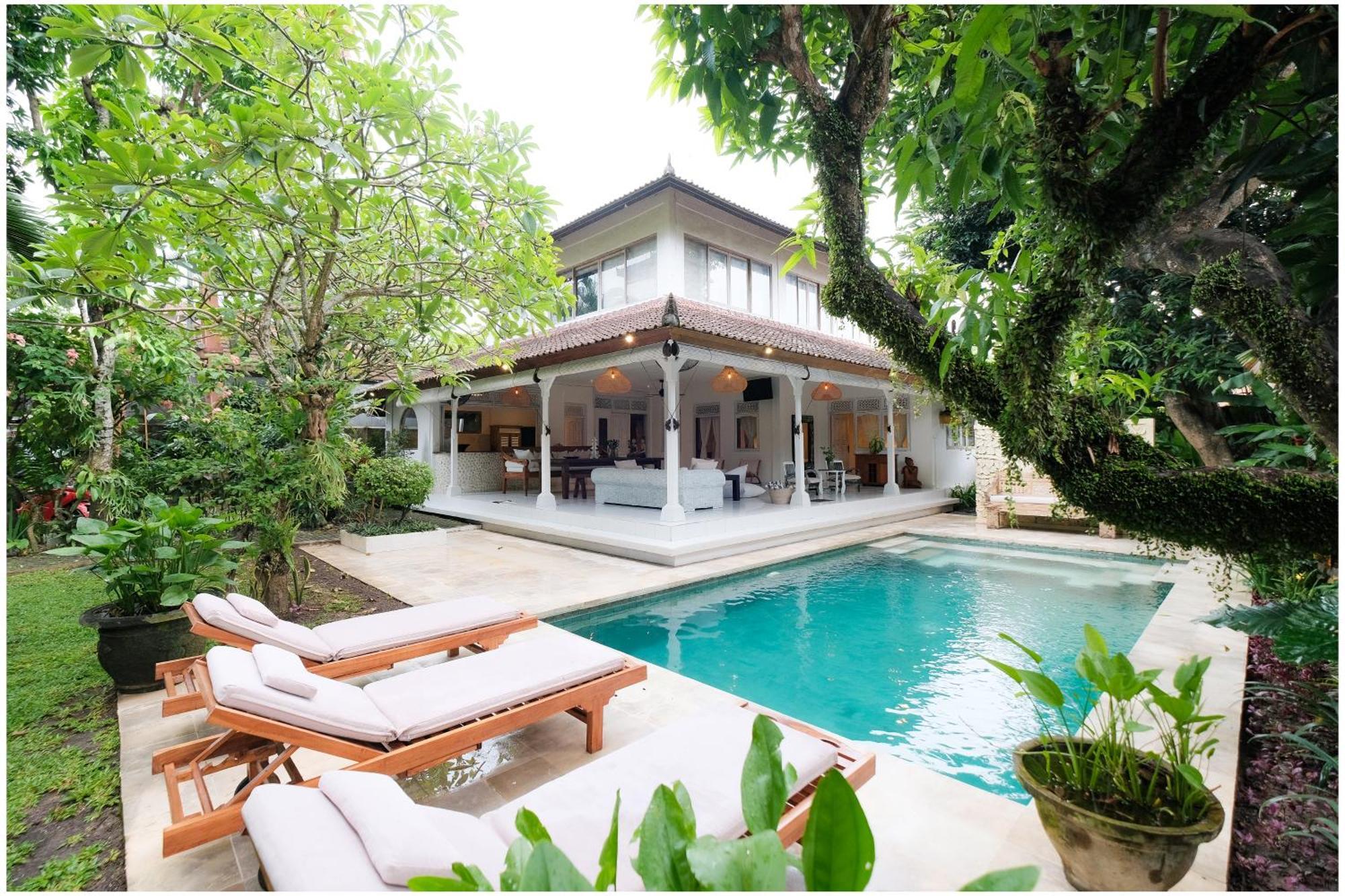 Hari Rumah liburan *
